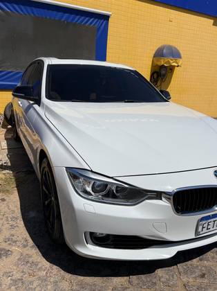 BMW 328i 2.0 SPORT GP 16V GASOLINA 4P AUTOMÁTICO BMW 328i 2.0 SPORT GP 16V GASOLINA 4P AUTOMÁTICO